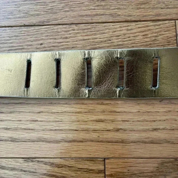 [L]Michael Kors  yellow suede belt with gold buckle in inner gold lined . - Picture 3 of 9